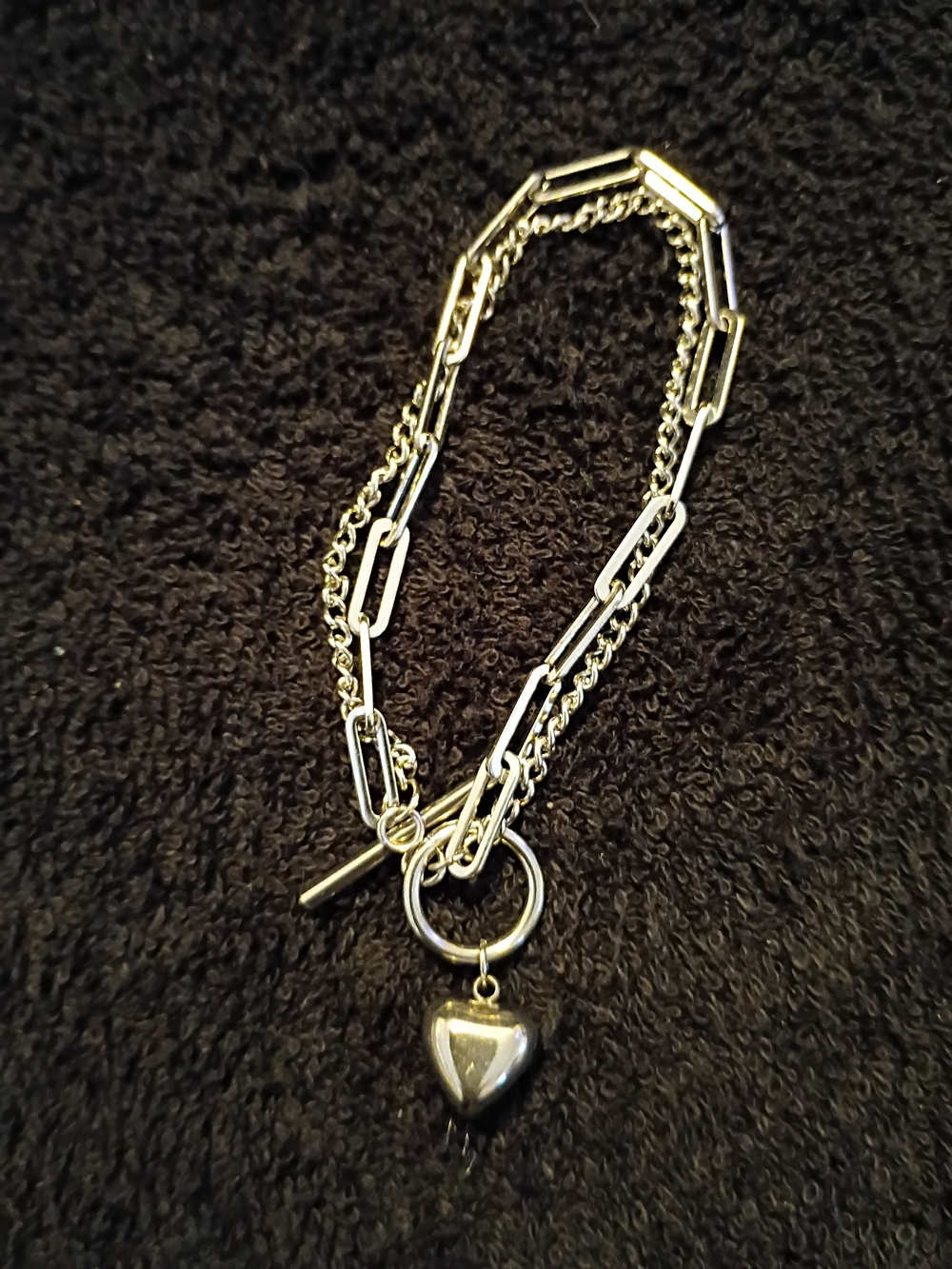 *NWOT* Silver Heart Toggle Necklace - Women's Jewelry